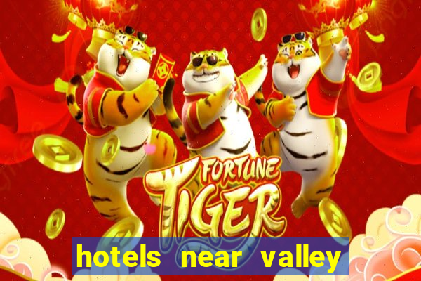 hotels near valley view casino center